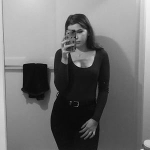 Meet your Posher, Victoria